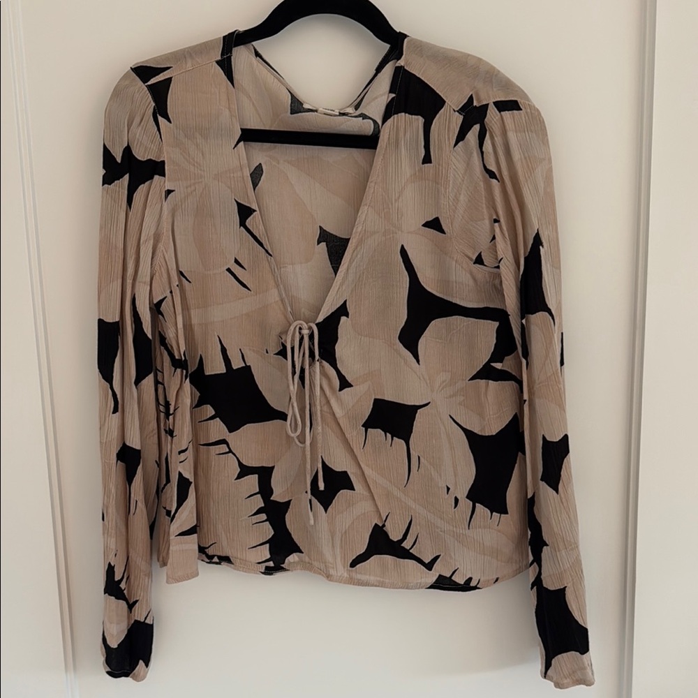 Billabong Black and Tan Wrap Blouse